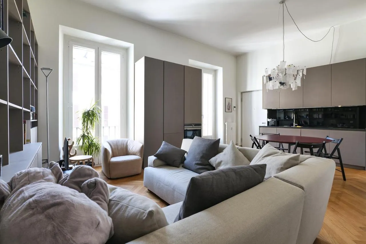 Brera Luxury Apartment Milán
